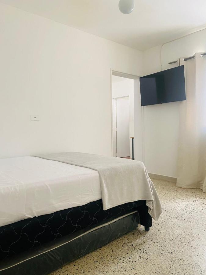 Aparta Hotel Mediterraneo Estadio Μεντεγίν Δωμάτιο φωτογραφία